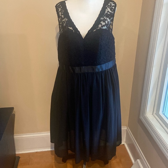 torrid Dresses & Skirts - TORRID Size 18 NWT Black Fit And Flare Lace Top Dress